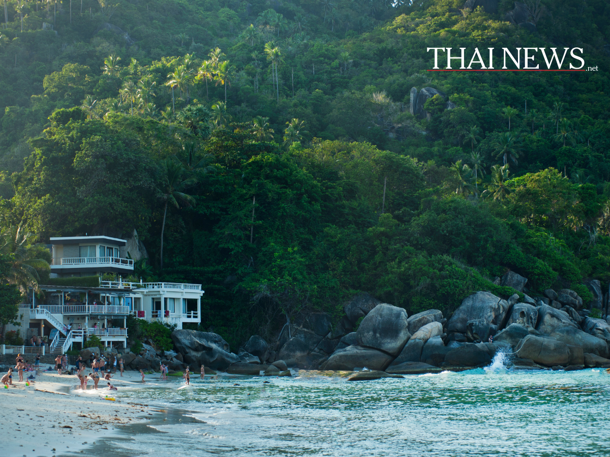 Weihnachten und Silvester im Paradies: Feiern im Banyan Tree Samui!