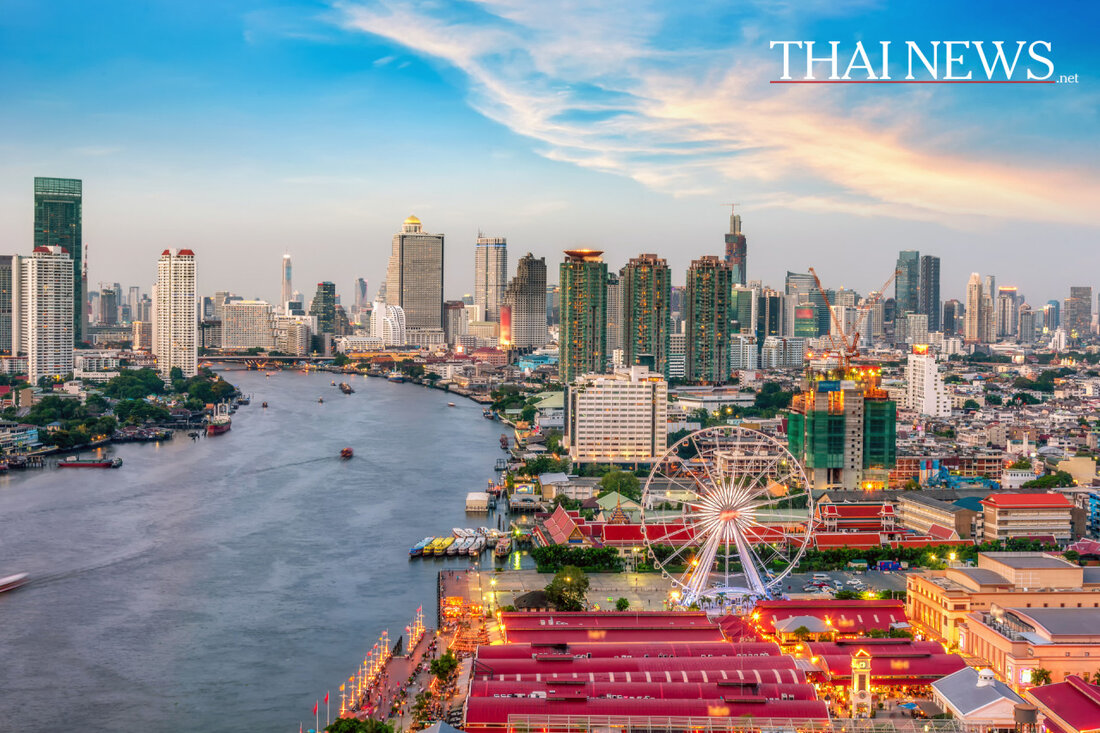 Bangkok Gouverneur Chadchart Sittipunt berichtet über erfolgreiche Reparatur des Sinklochs an der Samsen Road, Stabilität gewährleistet.
