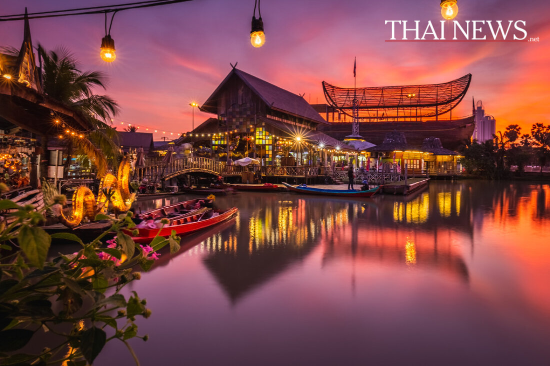Erleben Sie das Pattaya International Fireworks Festival am 28. und 29. November 2025, mit spektakulären Shows und Live-Musik am Strand.